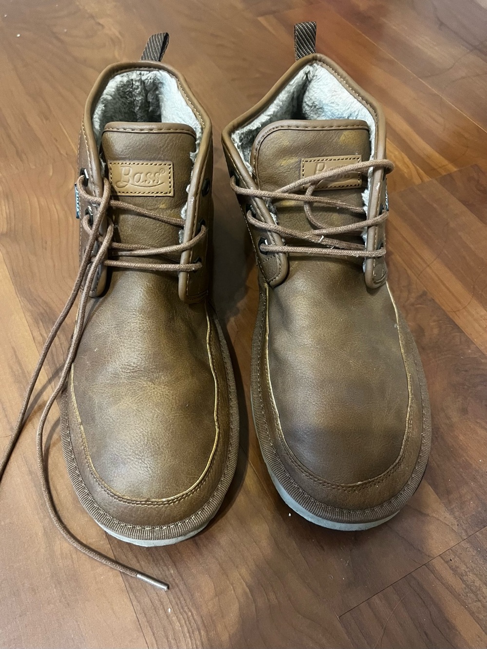 Bass Brown Leather Chukka Boots with Fleece Lining